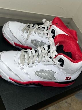 Nike White Red Black Basketball Sneakers